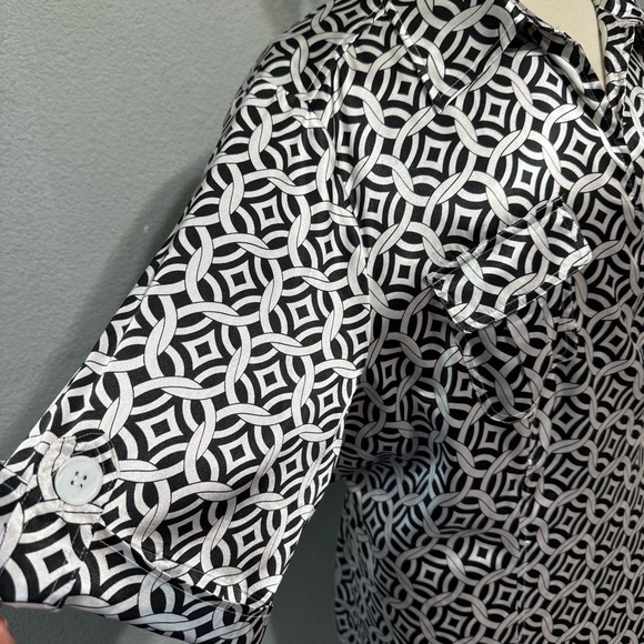 Lane Bryant Plus Women Black & White Oversized Wrap Tunic Formal Shirt Sz 22/24 - Picture 7 of 17